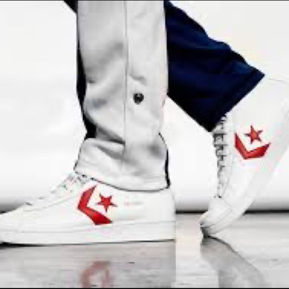Converse five men’s 6 1/2 women’s unisex make casino white